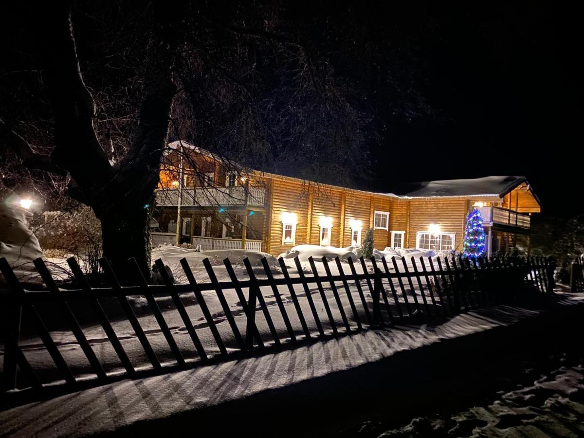Kuelalistemaja Vehendi Motell Luaran gambar